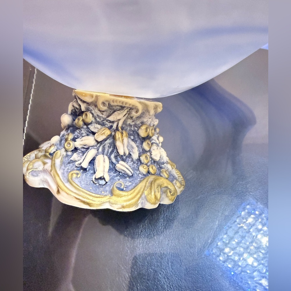 Elegant Blue & White Art Glass Vase with Ornate Gold Base | - Picture 3 of 8
